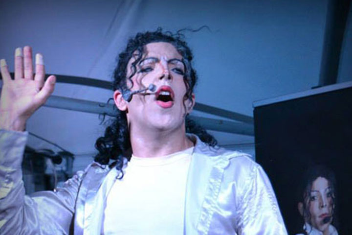 Sosie de Michael JACKSON